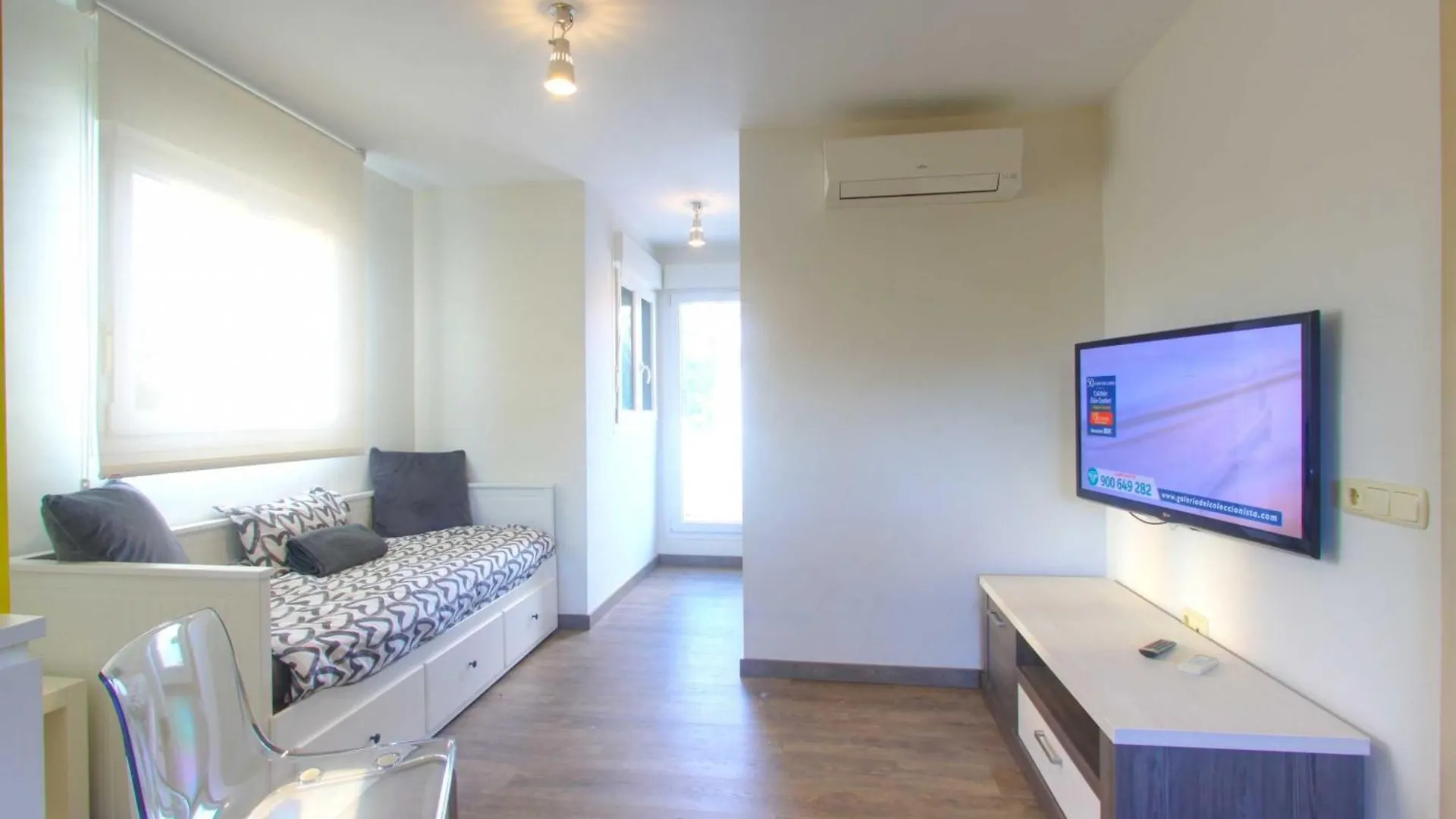 2036 Modern Golden Beach Duplex Penthouse Marbella Spain