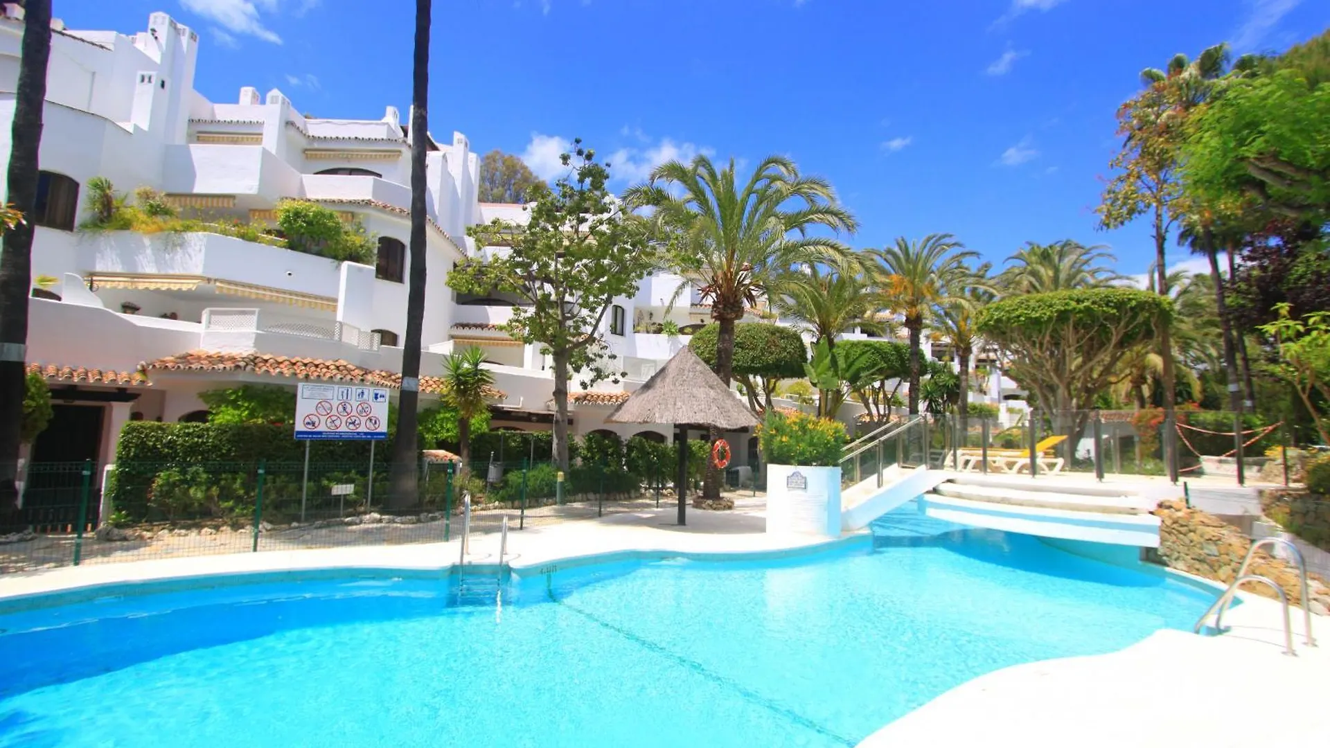 2036 Modern Golden Beach Duplex Penthouse Marbella